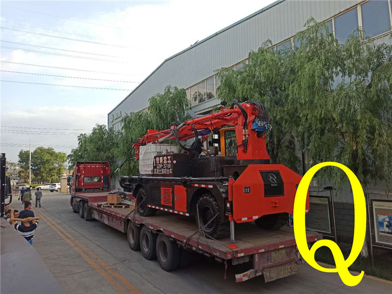 混凝土泵 濕噴臺車 濕噴機(jī)